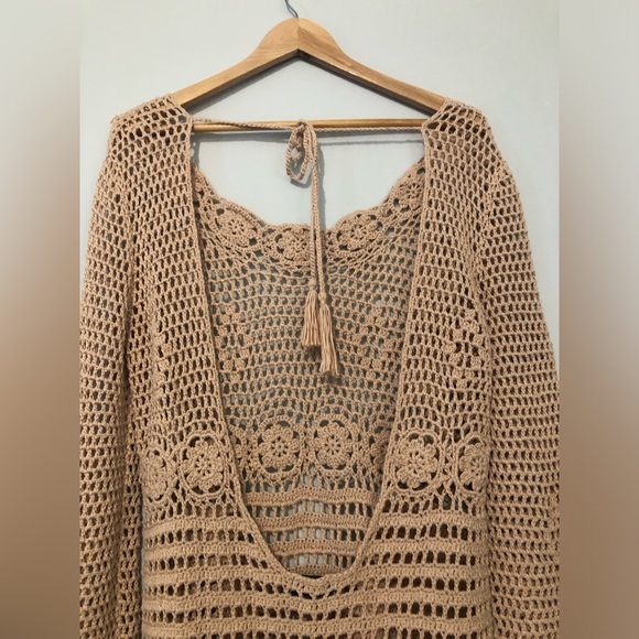 MAJORELLE Flower Crochet Knit Women’s Size Medium Tan Coverup Boho Tunic Dress - Picture 5 of 11